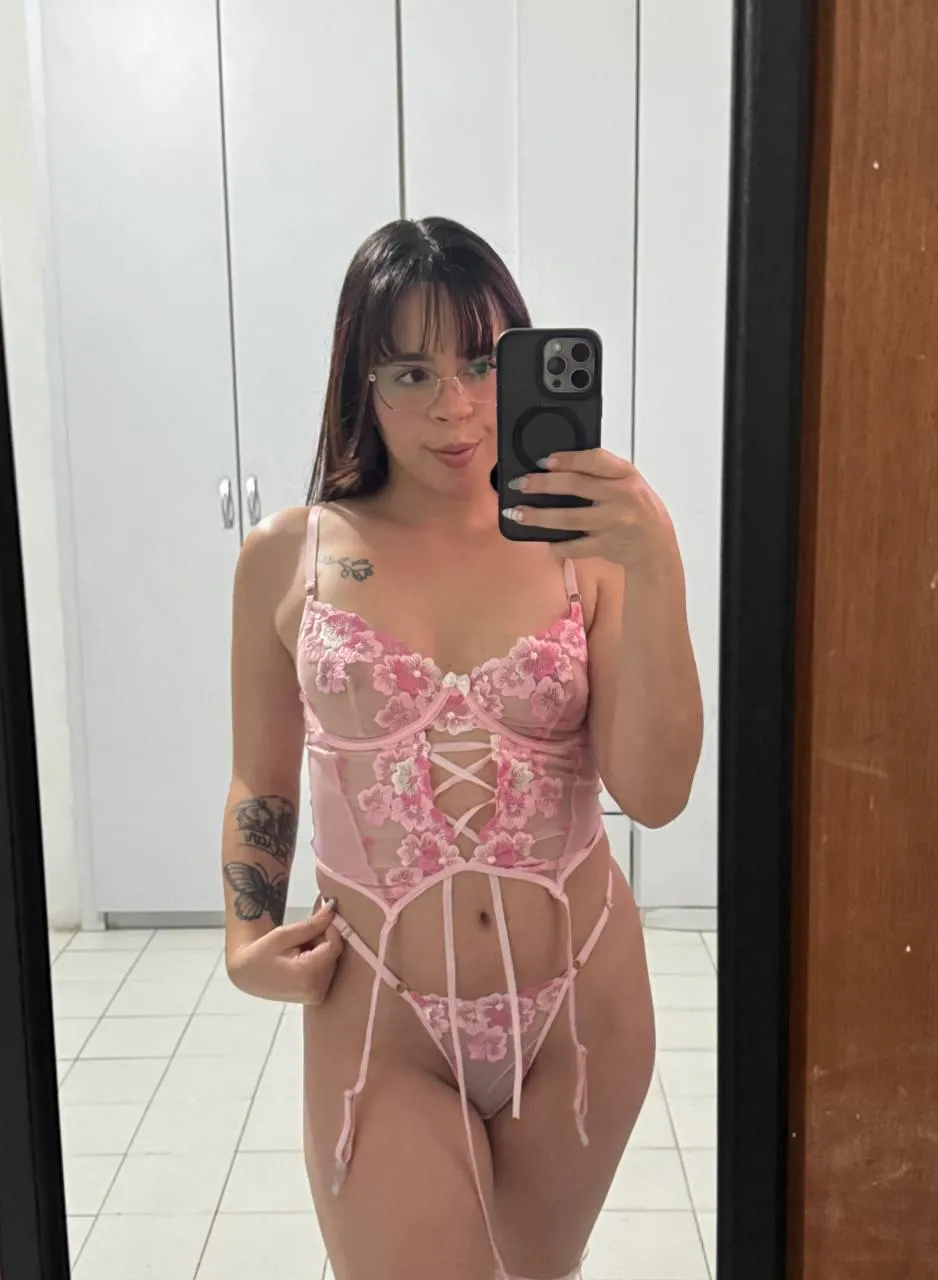 Let a goth girl make you cum, you’ll never regret. I'm available for [dom] [sext] [rate] [video] [gfe] [pic] [cam] [custom] [sextape] [premade]