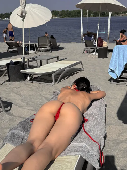 that's me sunbathing on the beach