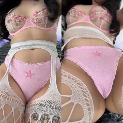 I turn clean panties into dirty little secrets 😇 Especially after a good workout 💦 [selling][usa]