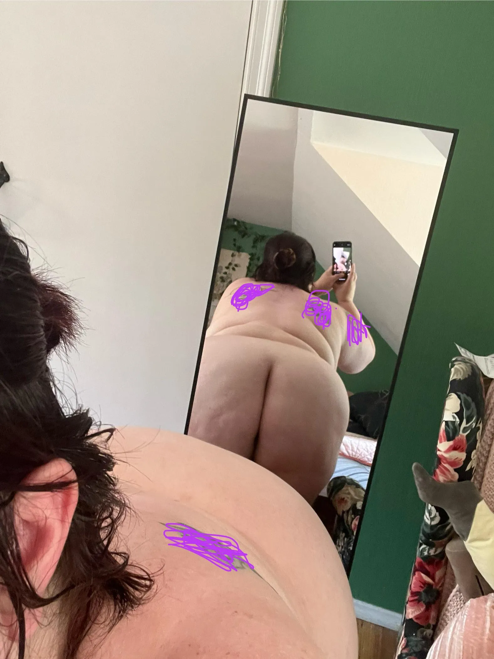 Just a little Photo before I go to a party (STL)