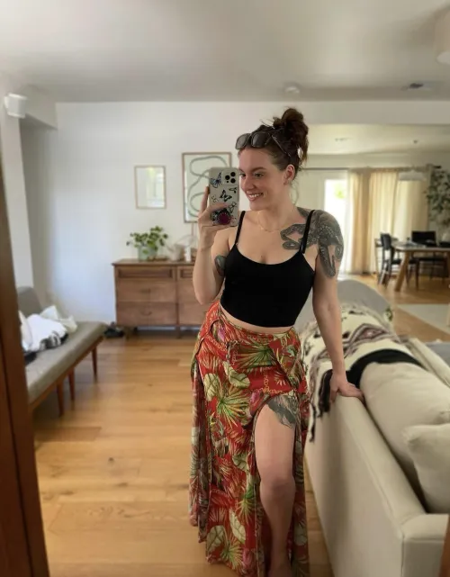 Messy hairbun looks are perfect for a beach day 😍🤭🫶🏼