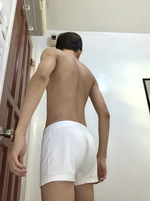 asian dom on the lookout for an obedient white/black f*g.. older and formal is preferred