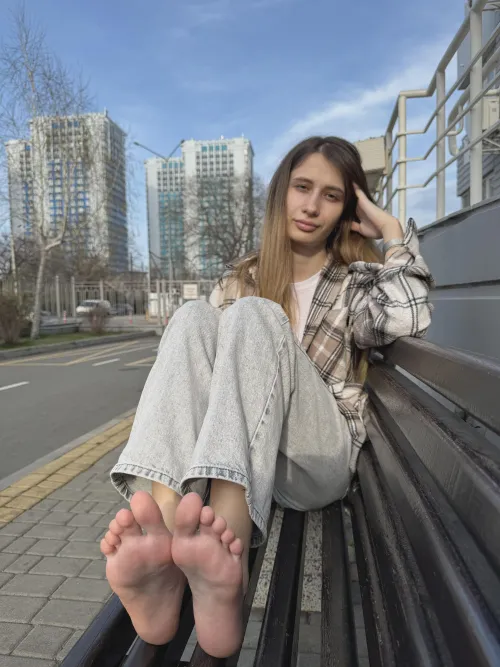 feet ooopps i caught you starring