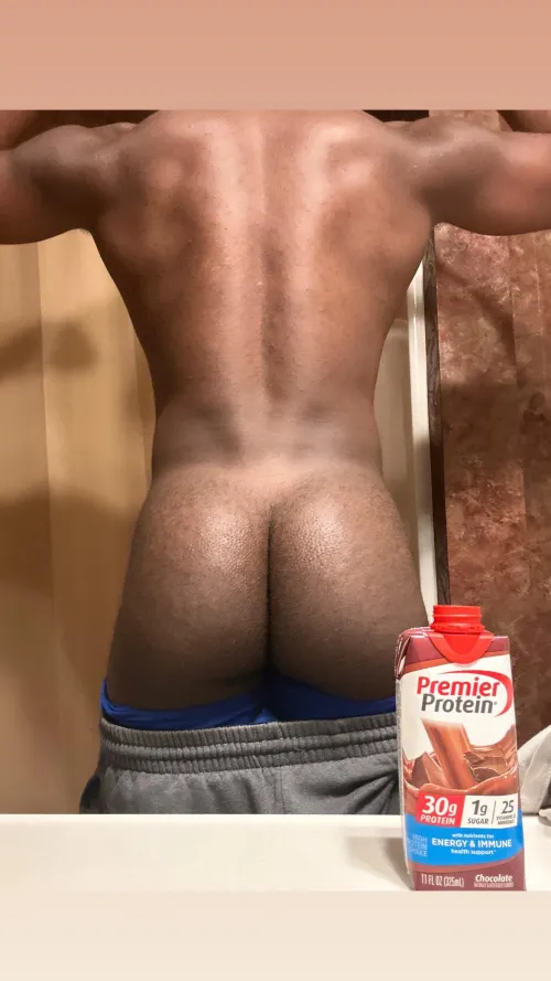 Just finished up legs, time for protein✅