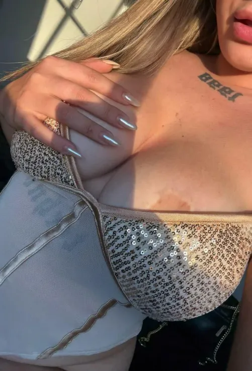 Tell me your first honest impression of my body. Don't be shy.