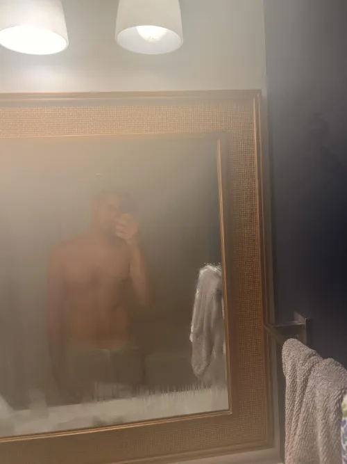 20 m4f I’m horny af rn and down for whatever