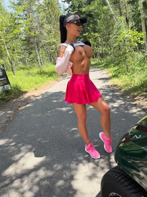 Can you see why the guys love golfing with me ....