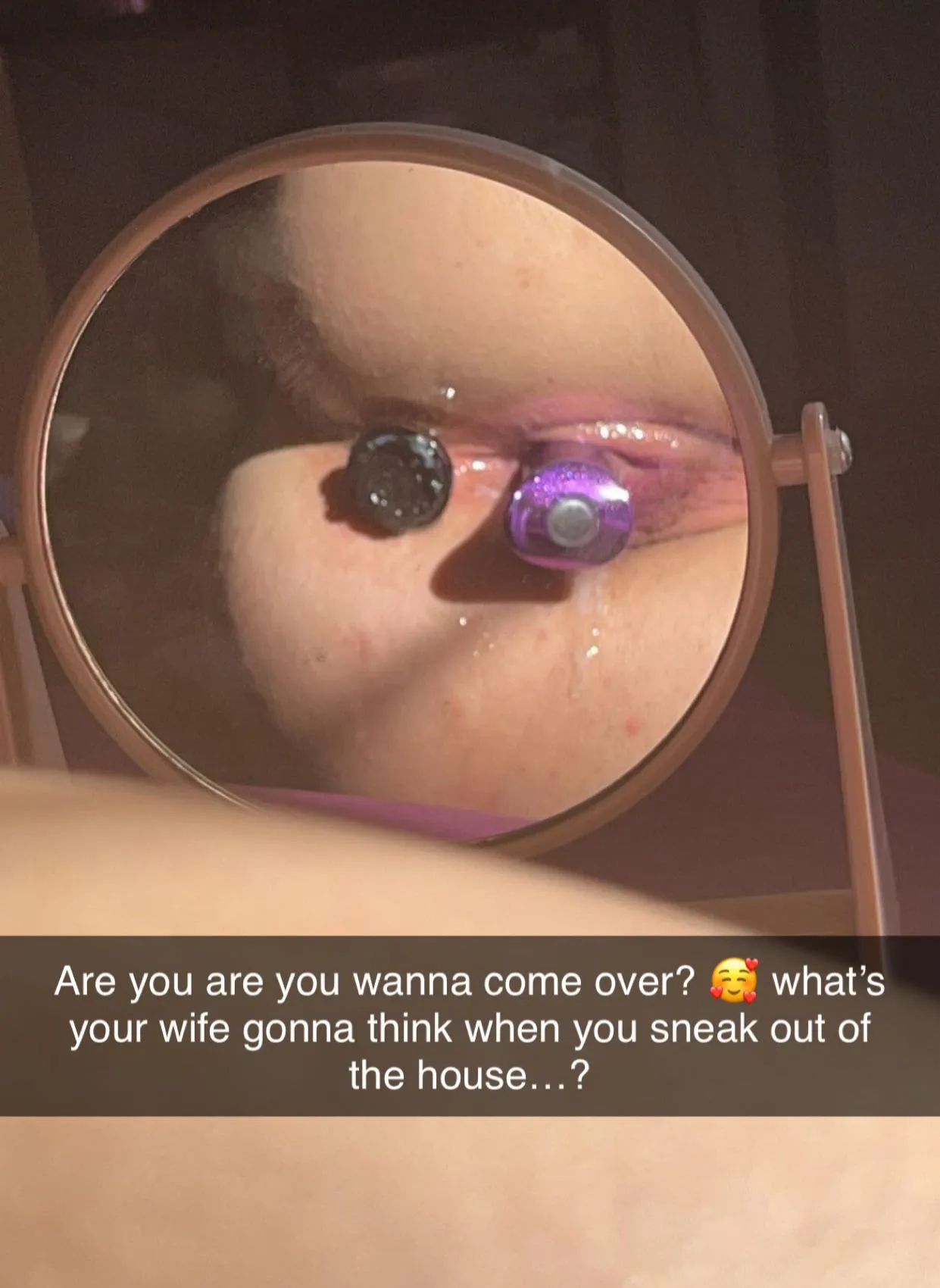 Somehow married men can always sense that im free use for them 😇 doesn’t take long for them to get my Snapchat 🤣