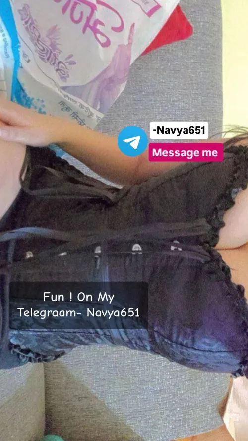 This desi girl wants to be your weekend slut so badly. F