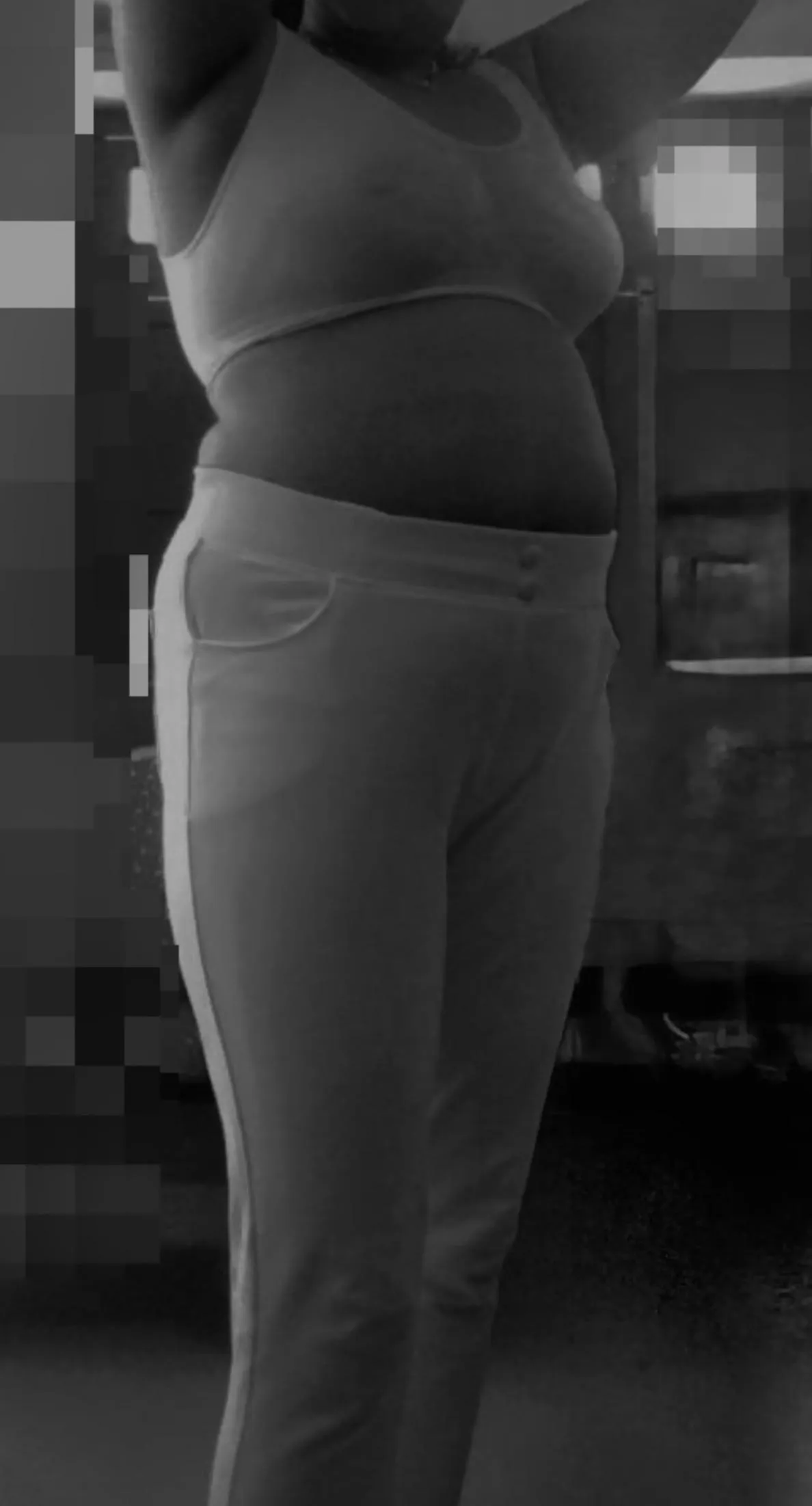 “(Hotwife)” black&white