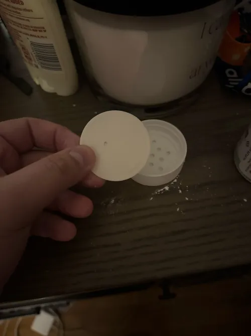 What’s the deal with the powder cap?