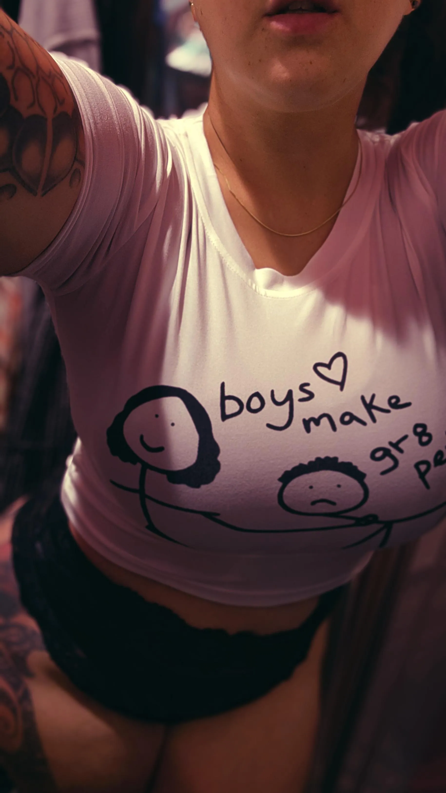 You read it..boys make great pets..now beg puppy 🐶