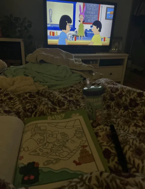 i gots a new coloring book!