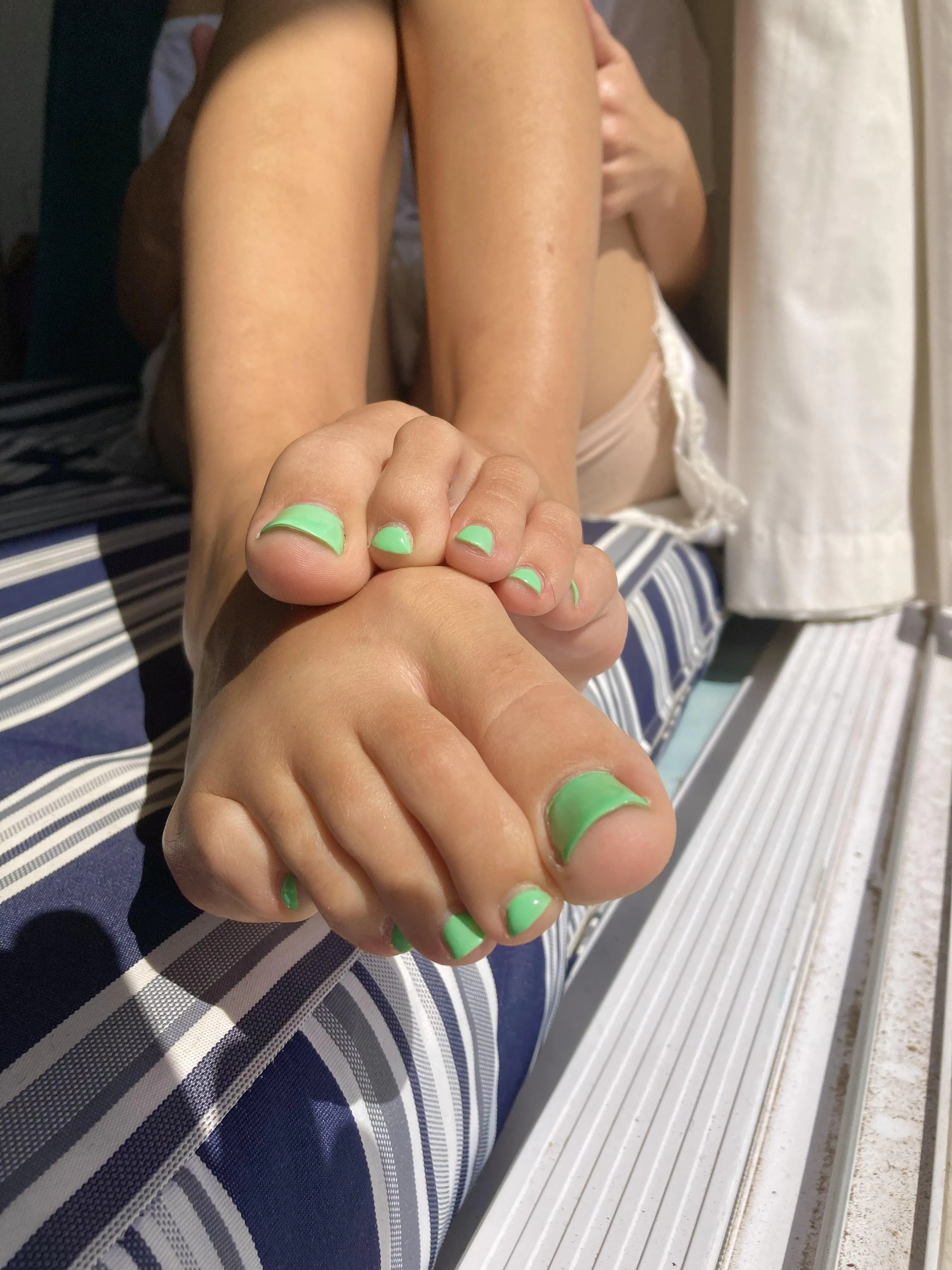 My toes just love being in the sun