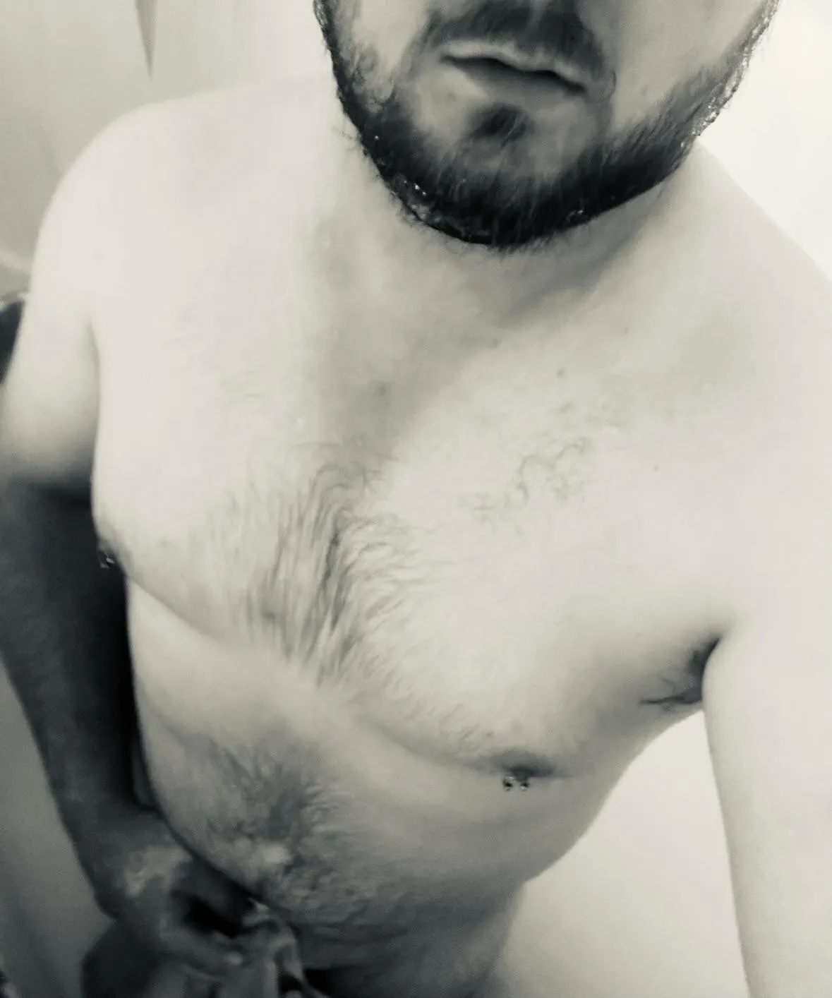 29M4F/MF east of Raleigh looking for fun and maybe friends. Let’s see where the night takes us!