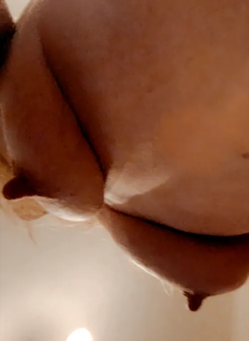 44f FA I'm sitting, your heads in my lap, plook