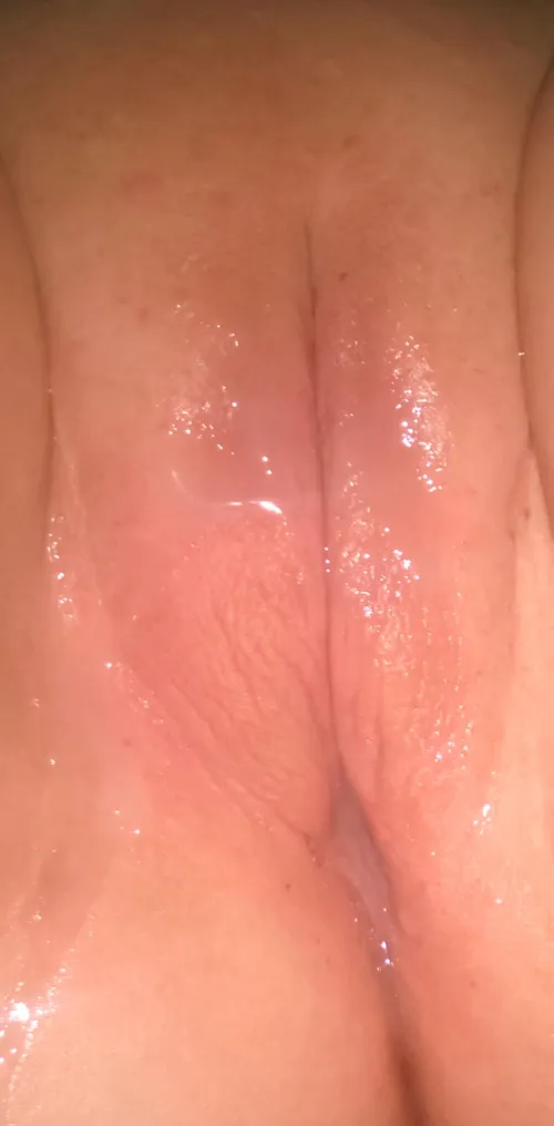 A wet pussy close up
