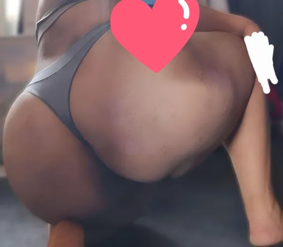 (f) Post gym pic 😚