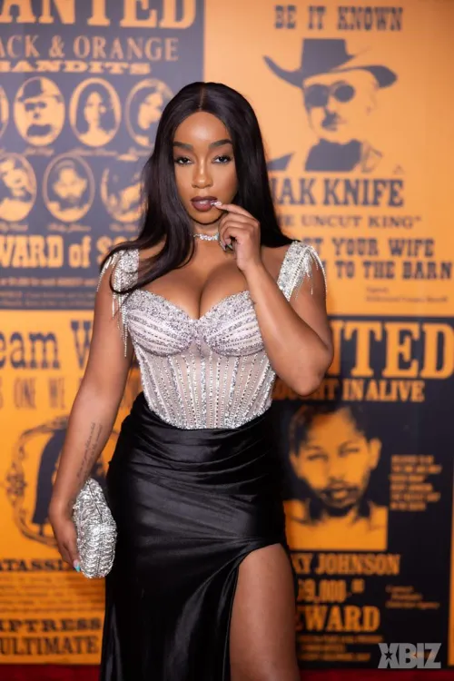 Lily catching eyes at the pornhub awards