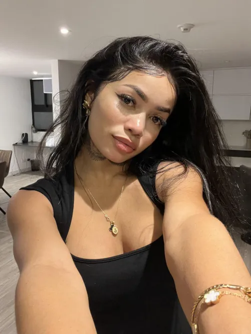 watch this and call out of work 🖤