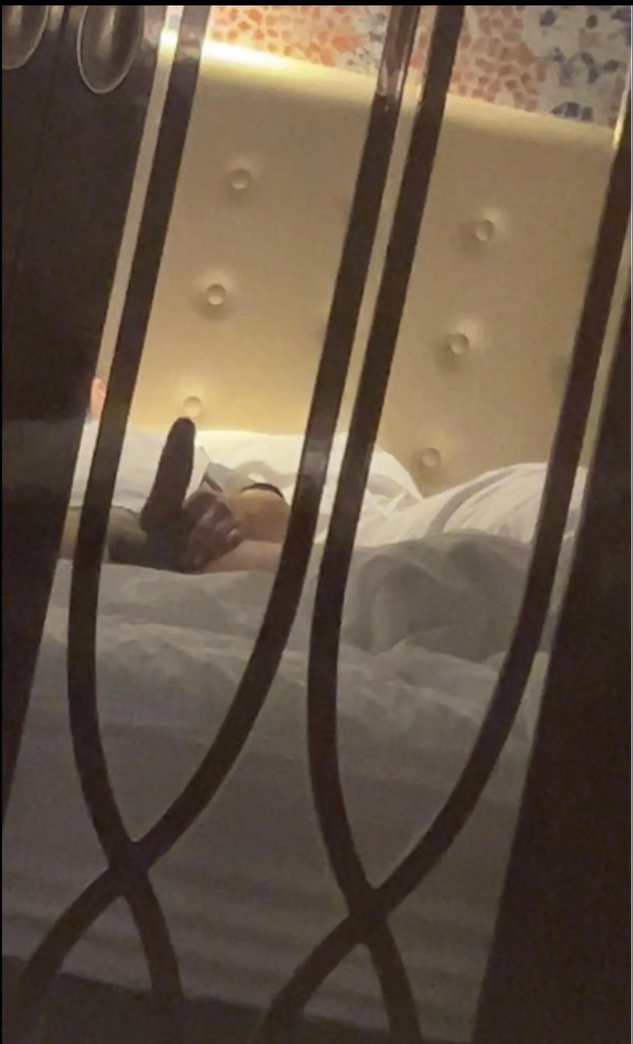 [24] Rosenberg/Sugarland