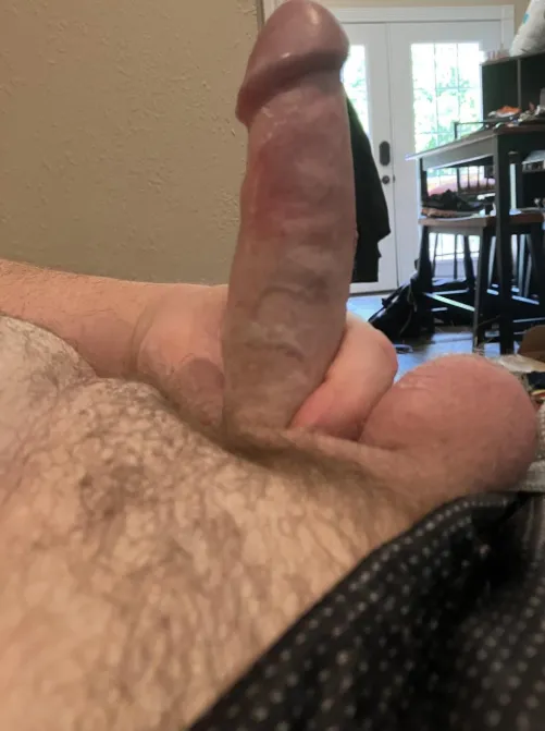 35 [m4f] #Columbia for discreet daytime hookups