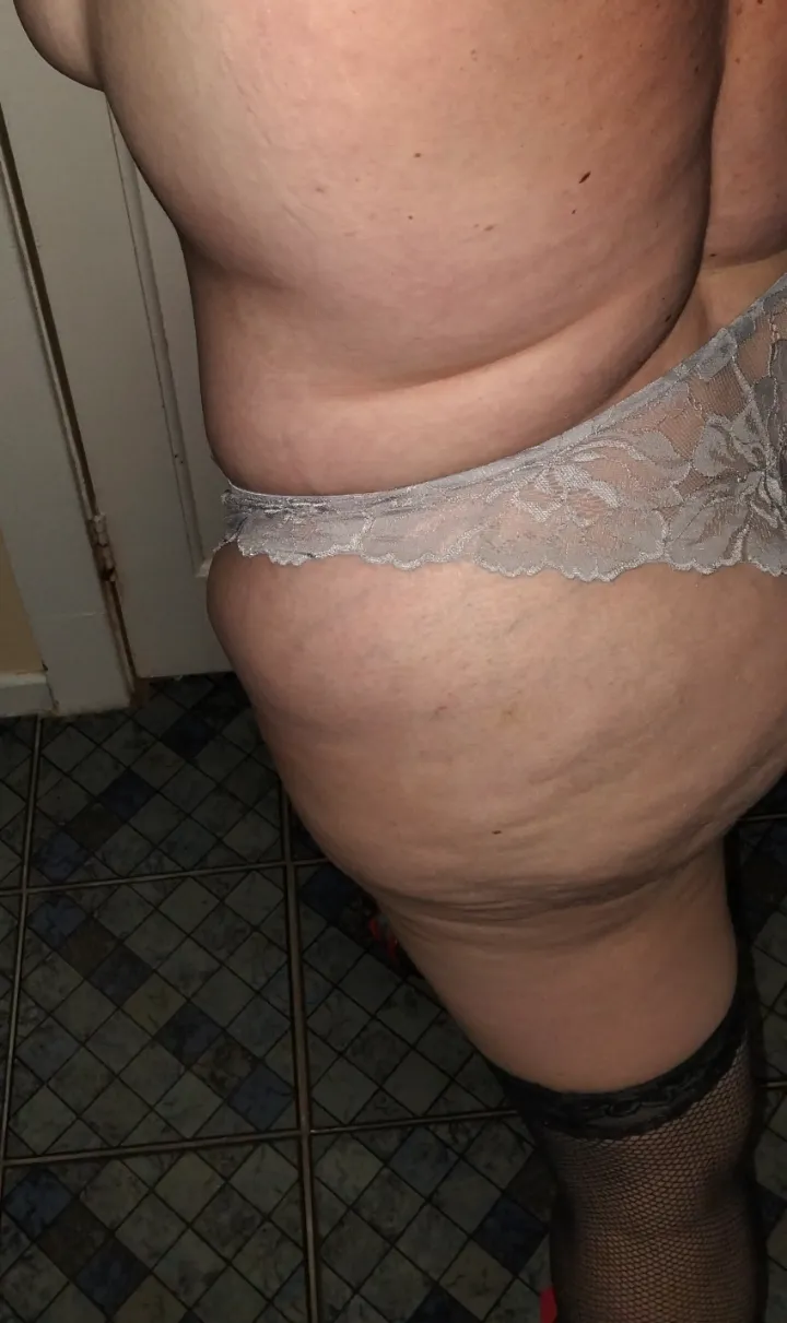 Dimples from top to bottom