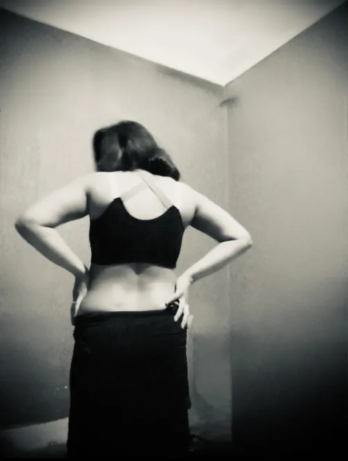 “(Hotwife)”A random click to keep things warm