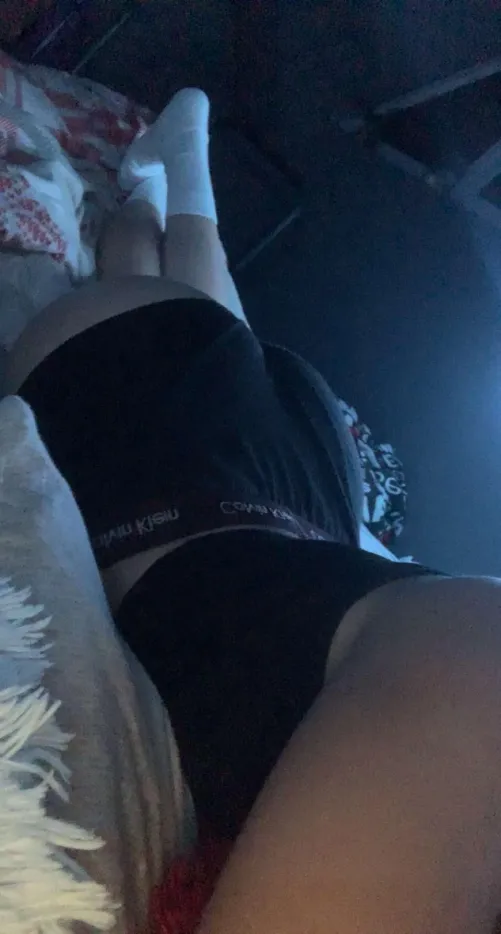 My 🍑 is 18yo hihi