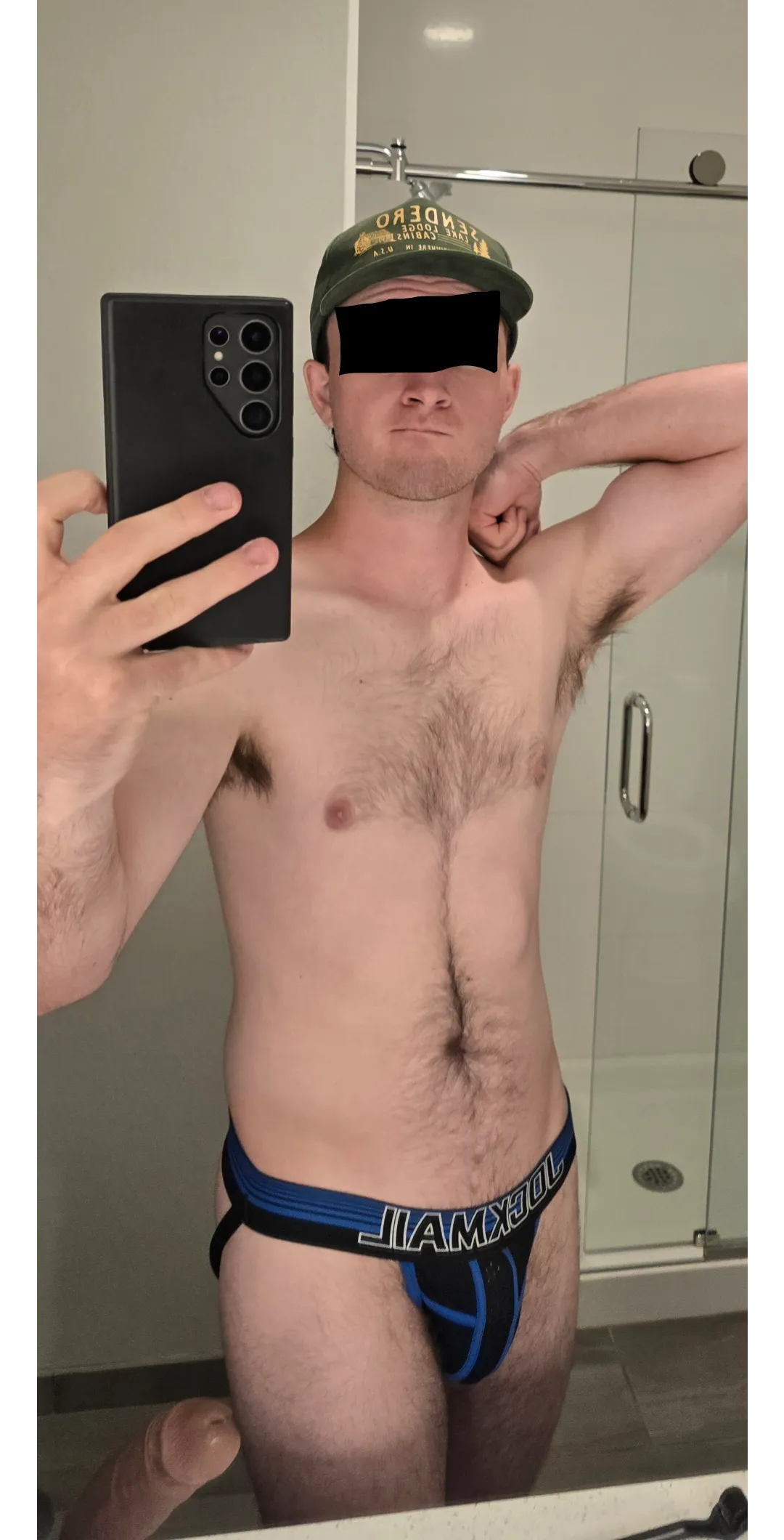 My master has all the best toys 😏