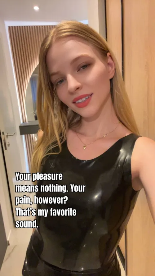 Pain Is the Point [no imagefap] [oc]