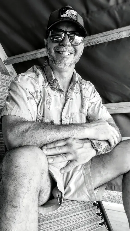 Would I catch you looking?