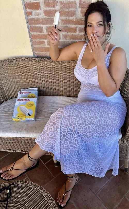 Ashley’s big huge pretty feet