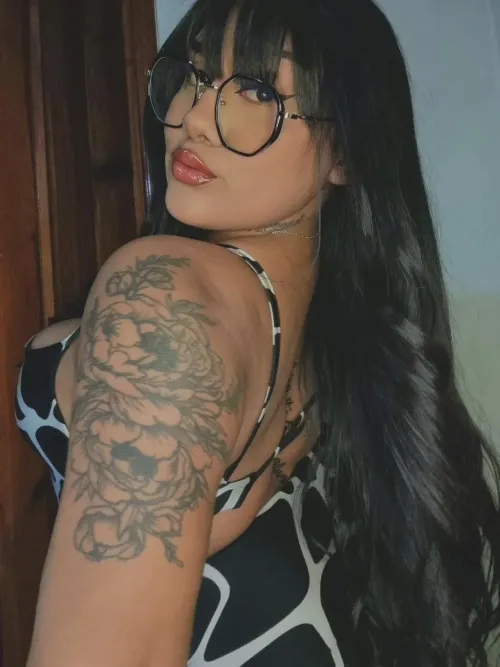 I look sexier without clothes