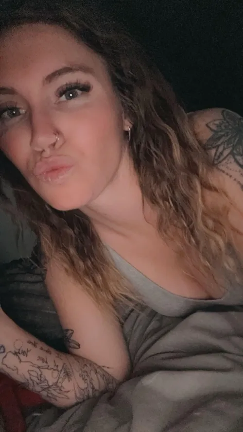 I won't tell her i caught you looking..