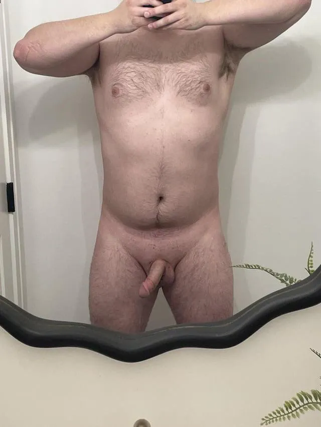 27M straight- first time posting a nude pic