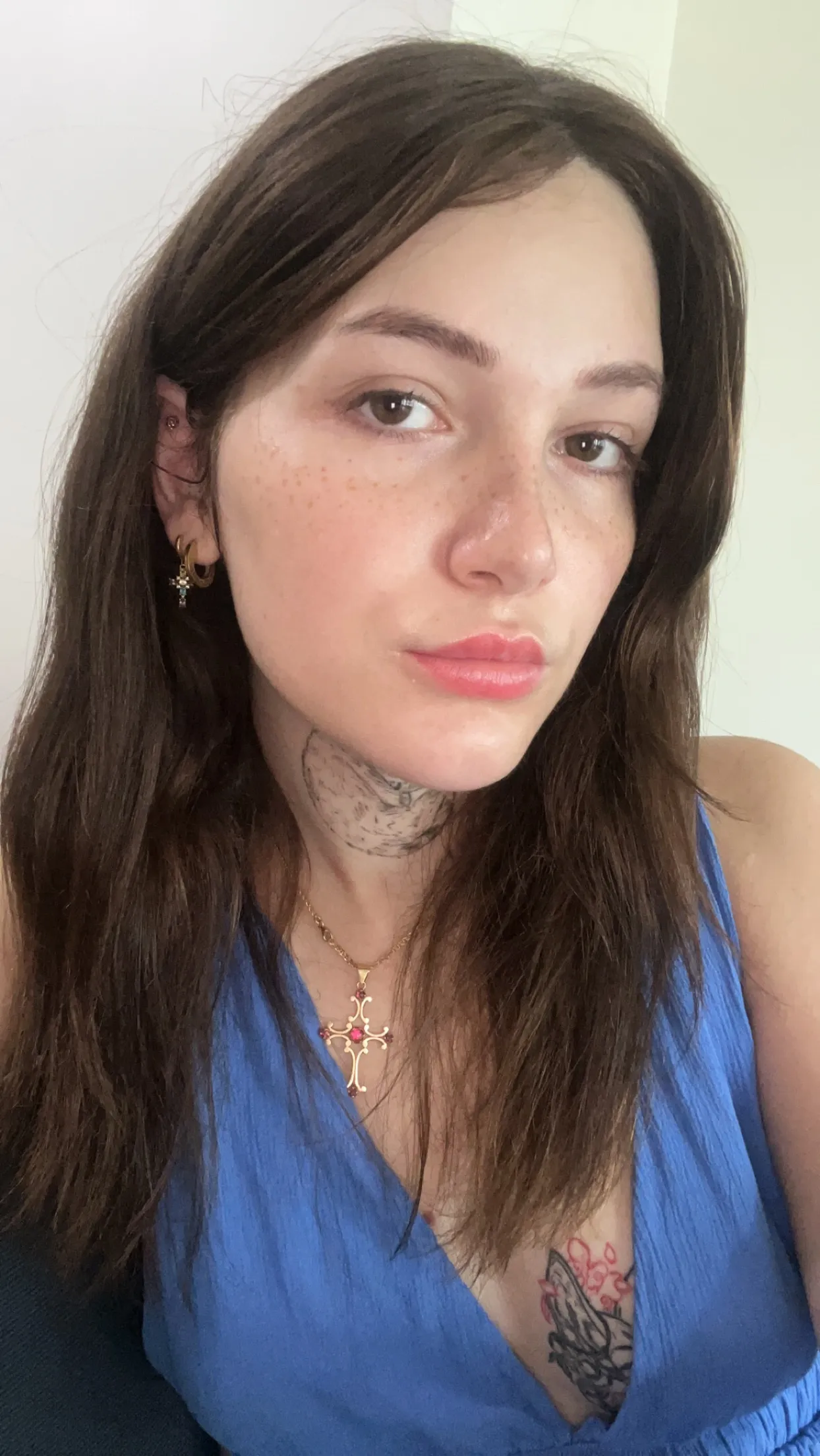 Do i actually look feminine