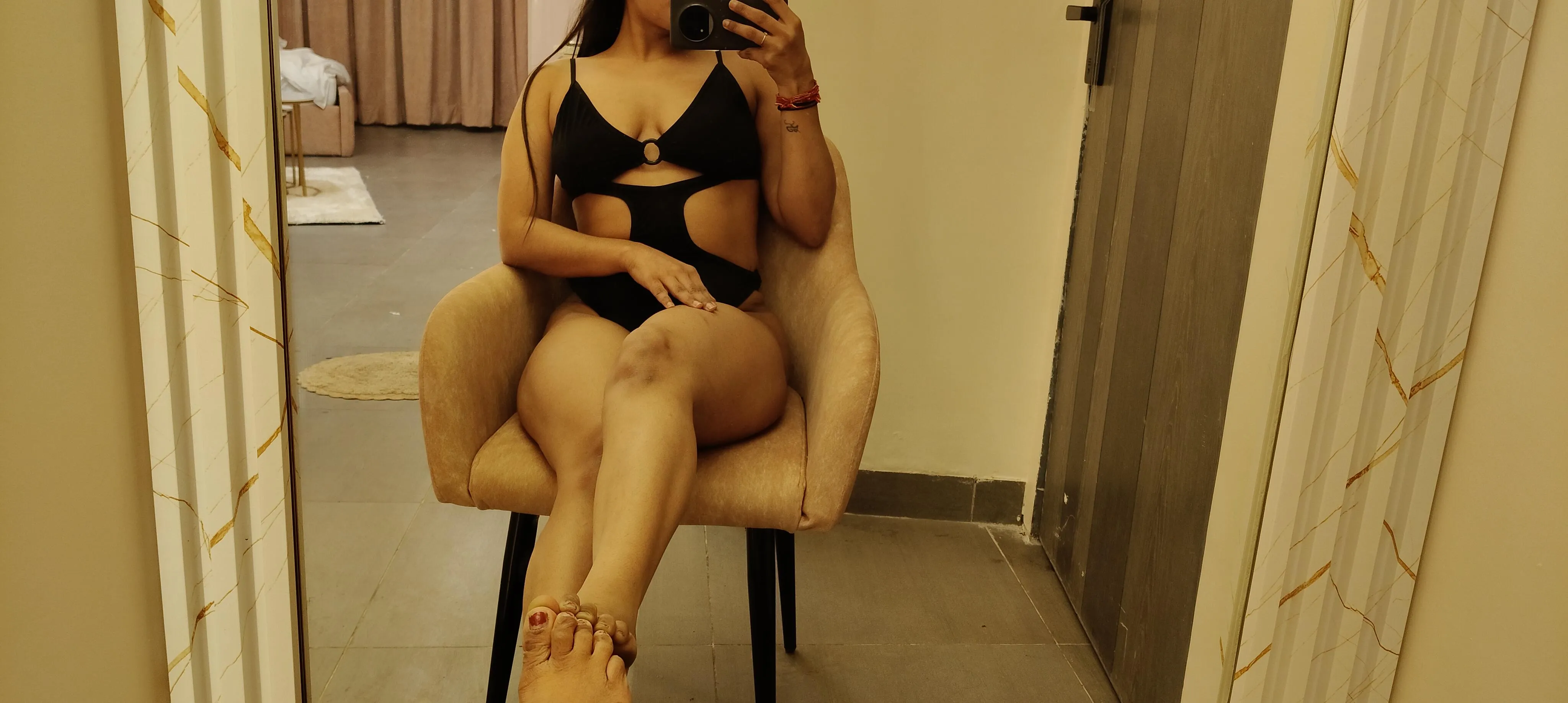 Every reaction gets a freebie! Try me💋🙈 F23