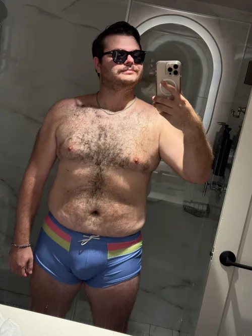 Hey guys, first post here! Excited for a summer of pool parties and beach trips 😊😊