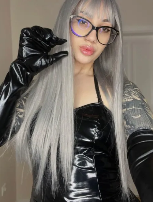 Is that what you call dick? You should call it CLITORIS. You're clearly going to die a virgin