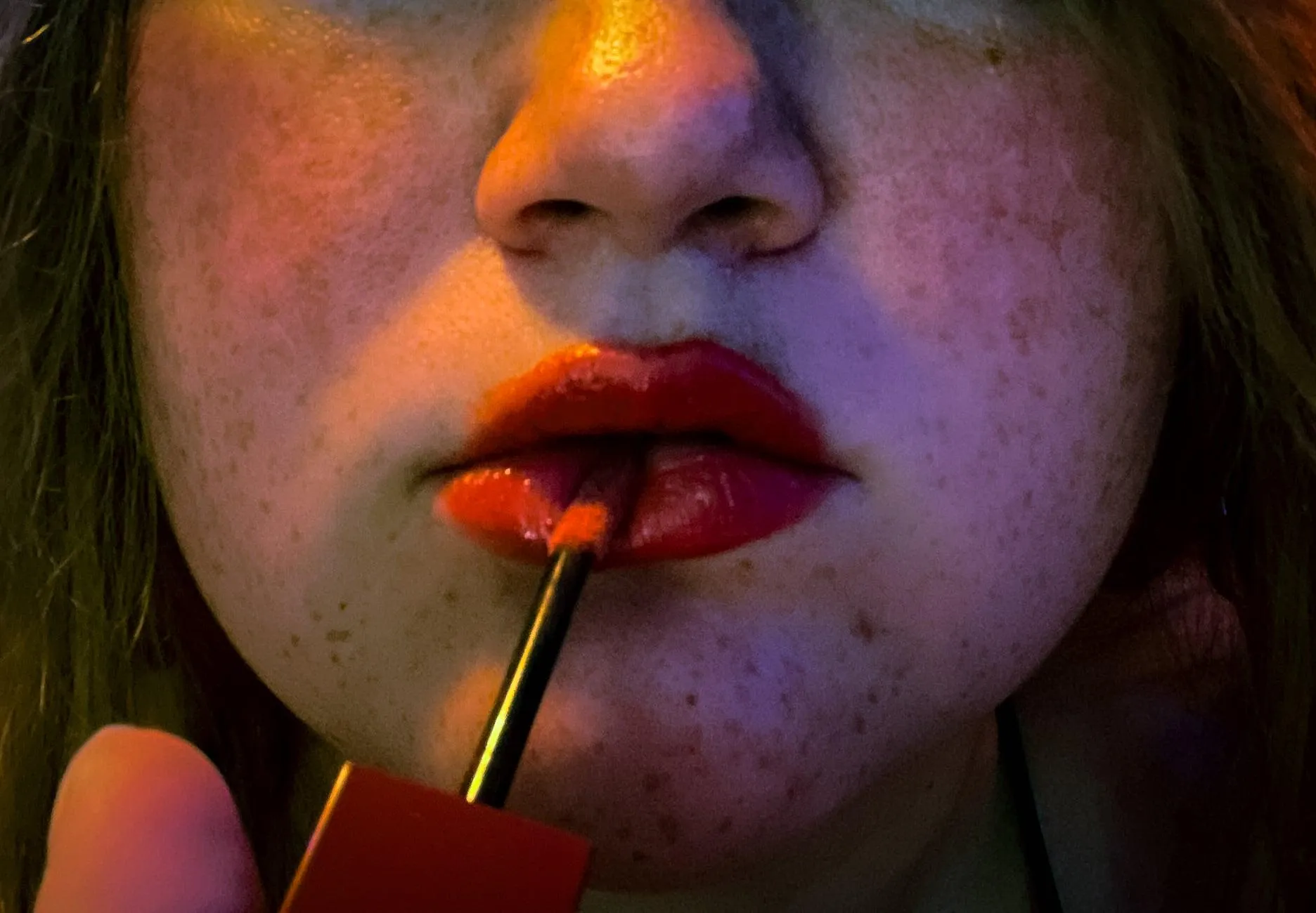 sorry i forgot the dildo but love having things between these lips