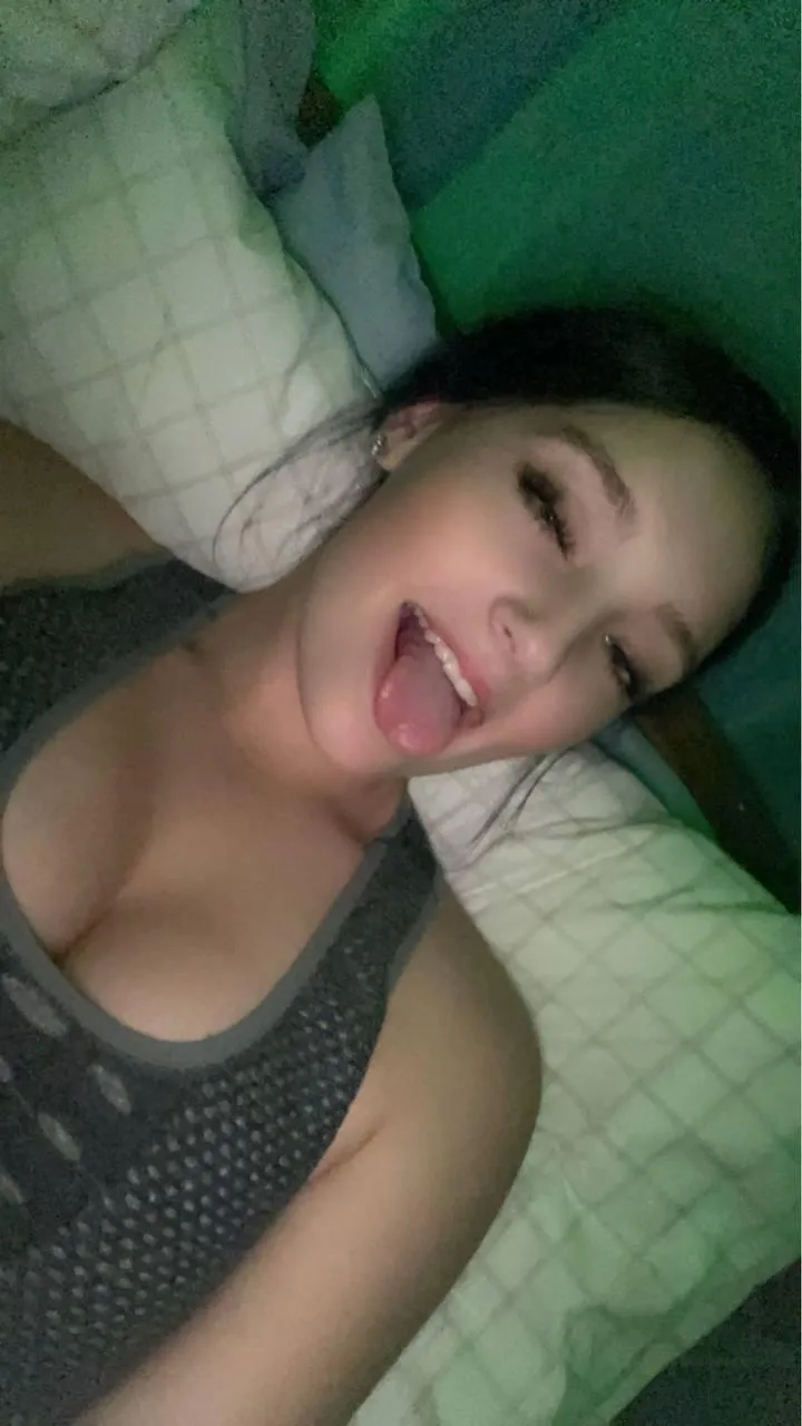 Will I get a dick in return if I DM you nudes?