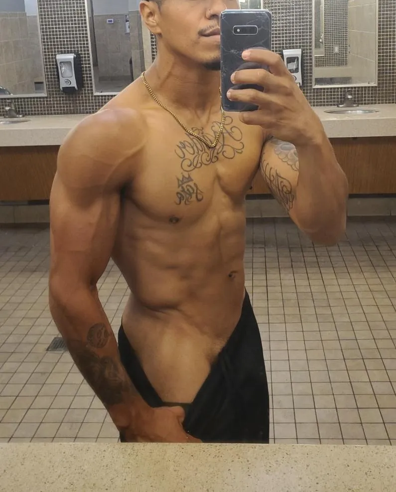 [30] POV: Your personal trainer