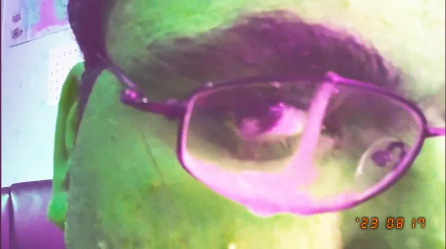 Gamer dork gets some sperm.