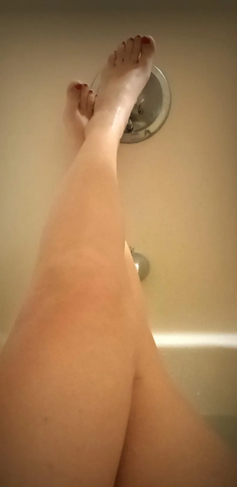 Happy hump day 😘😉