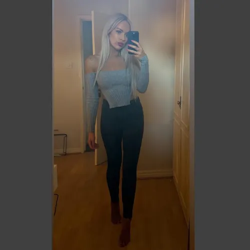 🖤 Harley 🇬🇧🩷 🖤 Harley 🇬🇧🩷