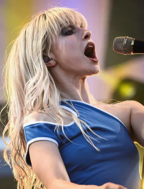 Something else instead of a microphone