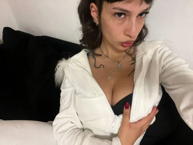 treat me like a filthy little toy. I need it [F]