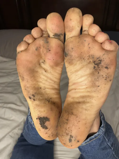 Very dirty feet for you very dirty boys 😘