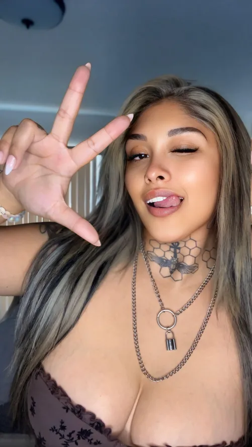 EXLUSIVE CONTENT — link in bio 💋